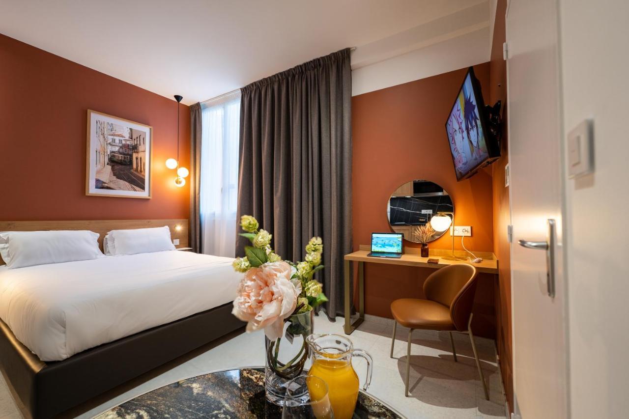 Corner-Set Cholet Centre Apartment Bagian luar foto